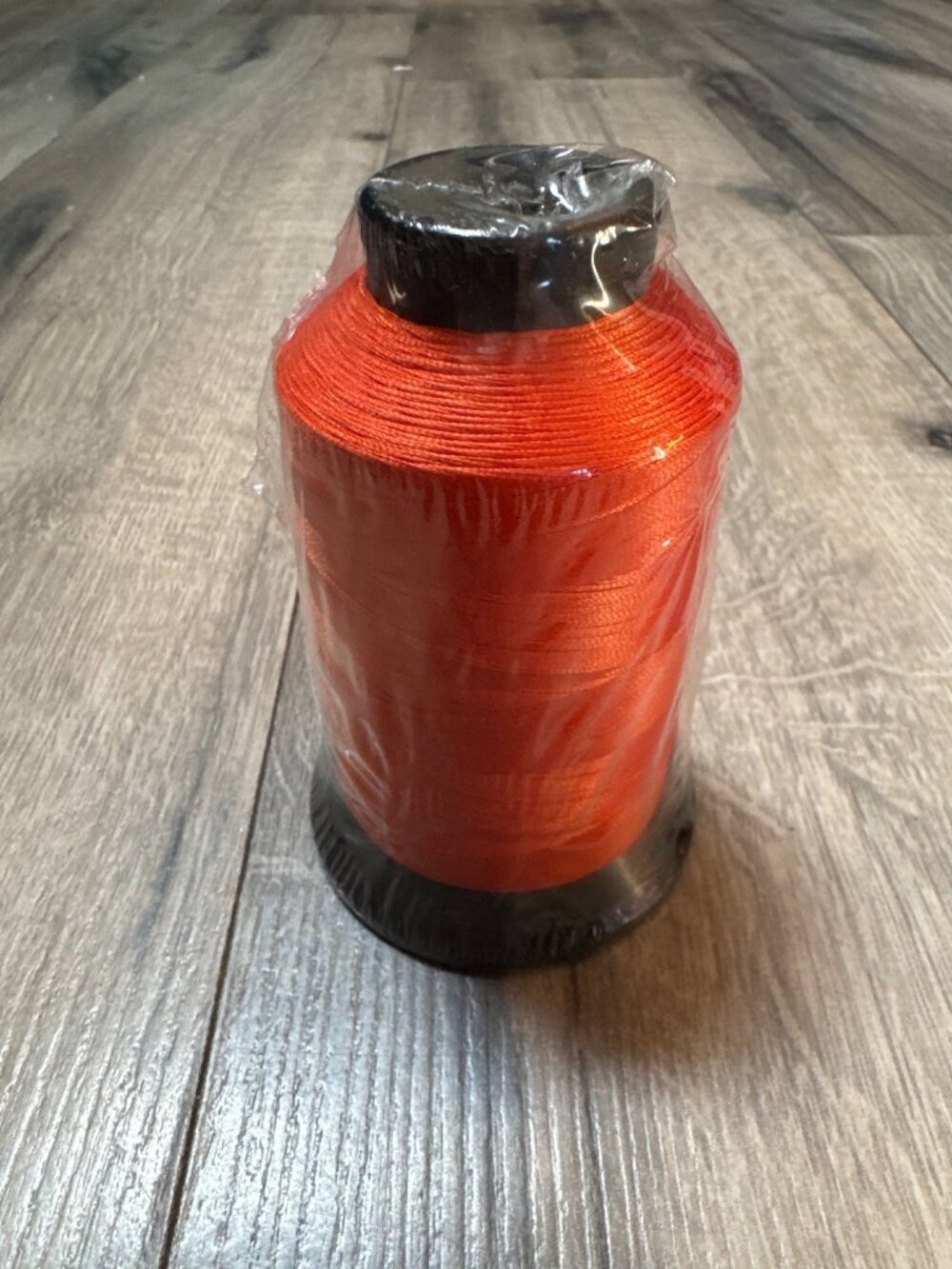 Coats Lubricated Polyester Thread GVT 32072 T1 C1S Orange 4KS Made In USA
